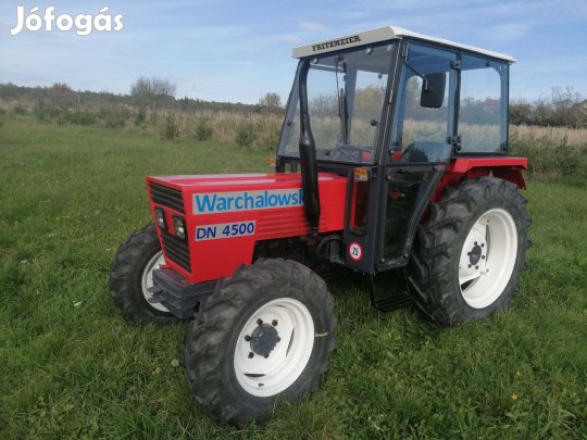 4x4 Kistraktor (42 lóerős)