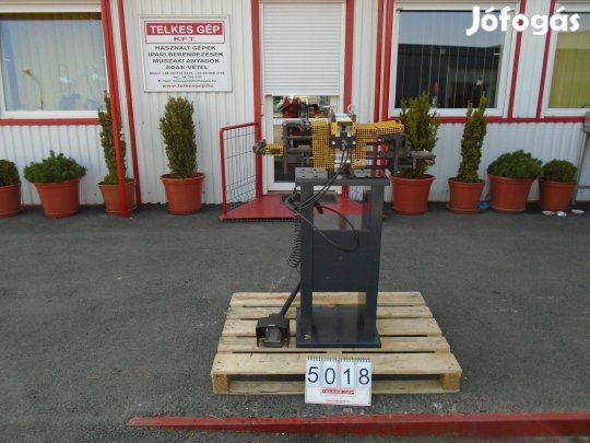 5018 - Pneumatikus prés, lyukasztó, kicsípő készülék