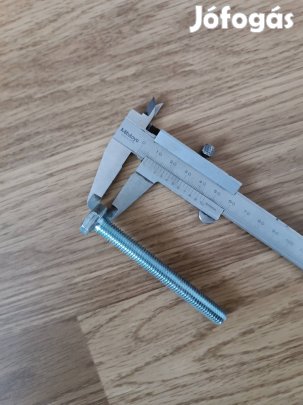 50 db M10x90 hatlapfejű csavar 8.8