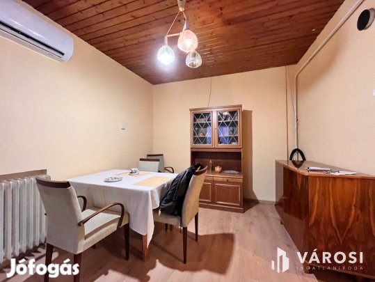 50 m-es, azonnal költözhető ház Józsán