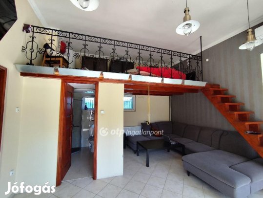 50 nm-es ház eladó Kiskunlacháza