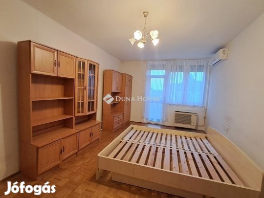 50 nm-es lakás eladó Debrecen