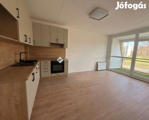 50 nm-es lakás eladó Pécs