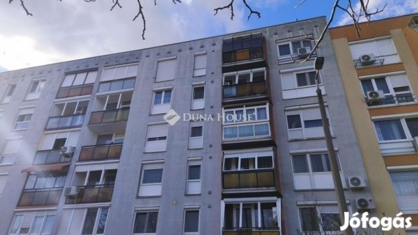 50 nm-es lakás eladó Pécs