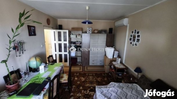 50 nm-es lakás eladó Pécs