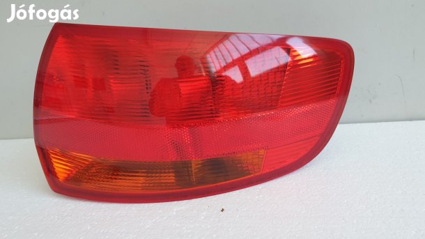 511053 Audi A3 2005, Jobb Hátsó Lámpa, 5 Ajtós, 8P4945096.