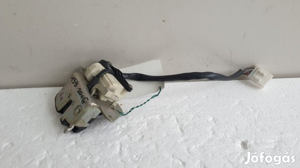 511983 Alfa Romeo 159 Sedan, 2007, Csomagtérajtó Zár.