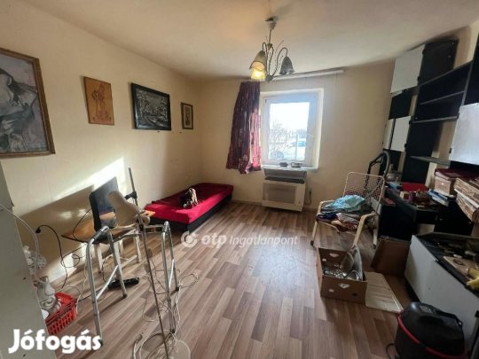 51 nm-es ház eladó Tápiószele