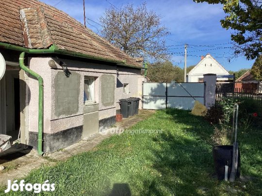 51 nm-es ház eladó Vid