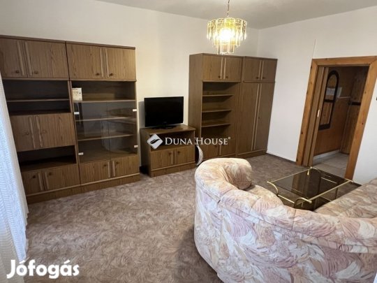 51 nm-es lakás eladó Dunaújváros