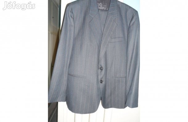 52-es méretű öltöny eladó!
