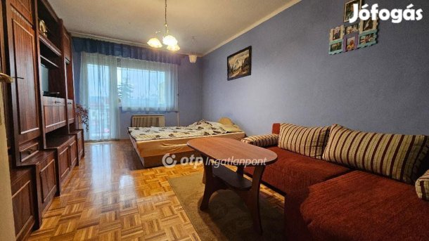 52 nm-es lakás eladó Eger
