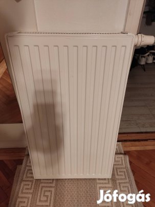 52x90 lapradiátor Danfoss termosztáttal