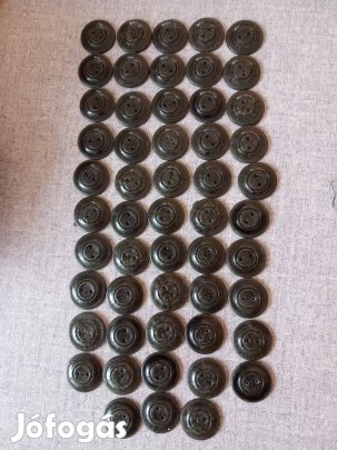 53db új gomb 1,8cm átmérő