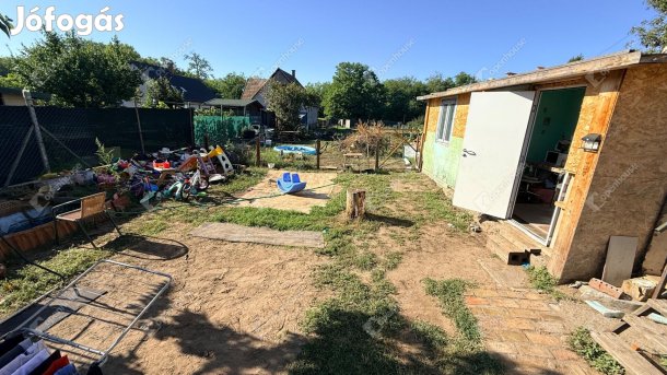 540 nm-es telek eladó Monorierdő