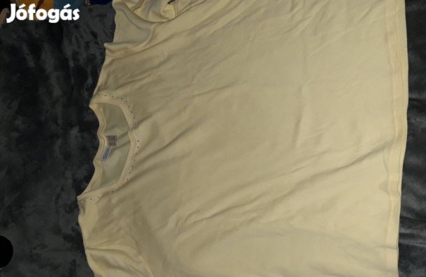 54-es /4XL/ párszor viselt divatos nyári póló