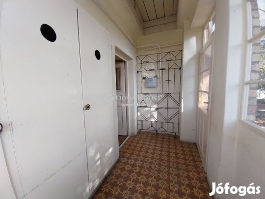 54 nm-es ház eladó Szeged