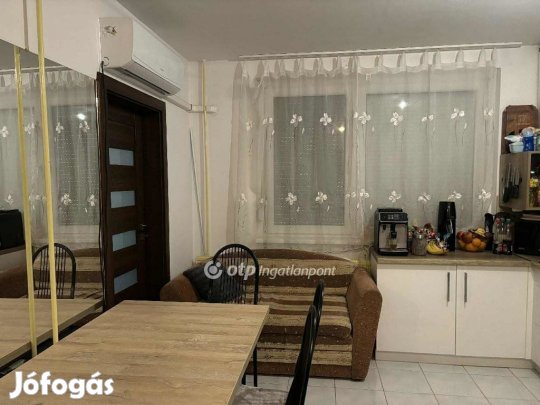 54 nm-es lakás eladó Debrecen