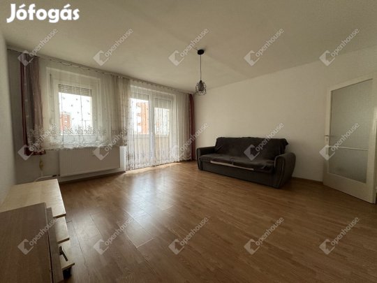54 nm-es lakás eladó Székesfehérvár