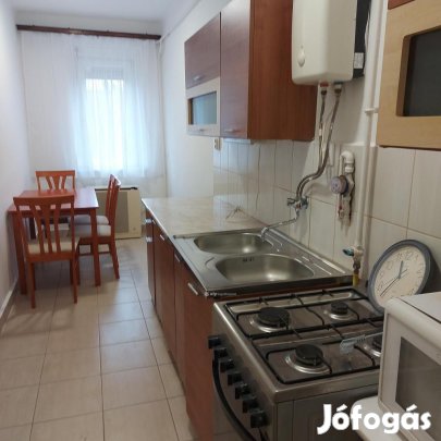 54 nm-es lakás eladó Szigetszentmiklós