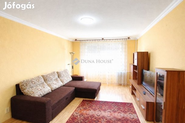 54 nm-es lakás kiadó Debrecen