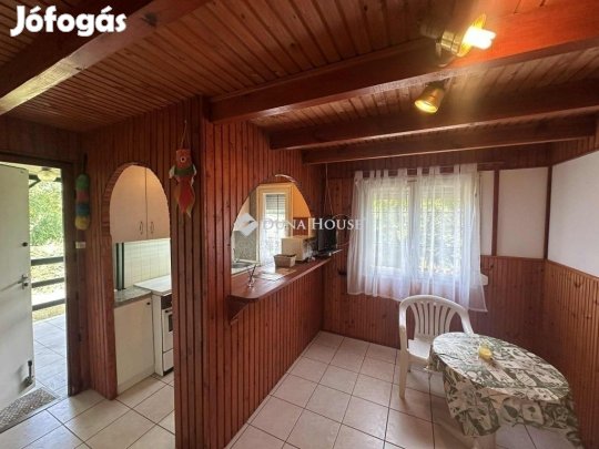 55 nm-es ház eladó Gomba