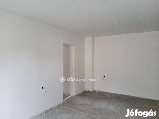 55 nm-es ház eladó Hatvan