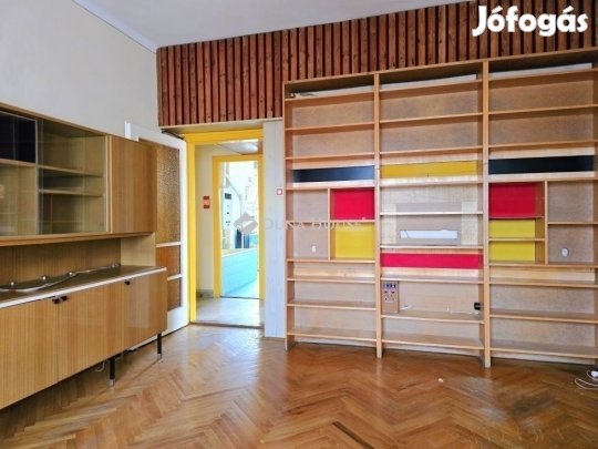55 nm-es lakás eladó Pécs