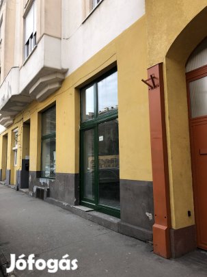 56 nm-es galériás üzlet