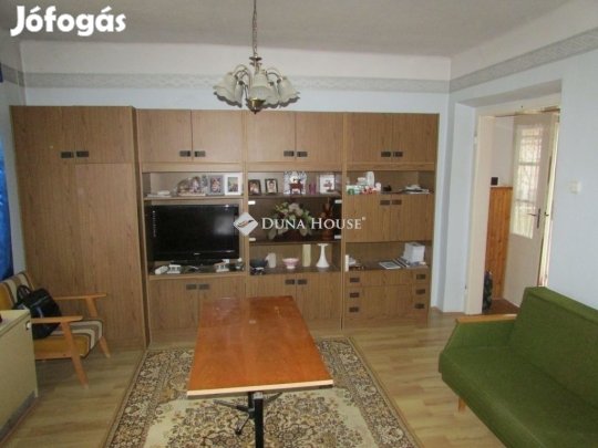 58 nm-es ház eladó Pilis