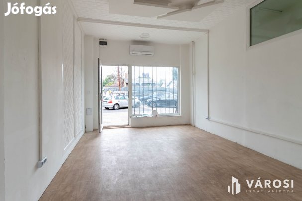 59 m2-es, klímás üzlethelyiség saját raktárral és mosdóval