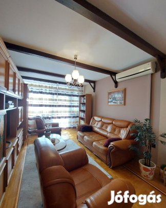 59 m, 2,5 szobás lakás Pécs kertváros, déli fekvésű erkély