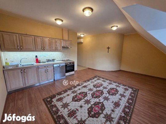 59 nm-es lakás eladó Hajdúszoboszló