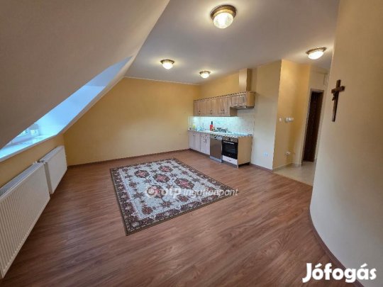 59 nm-es lakás eladó Hajdúszoboszló