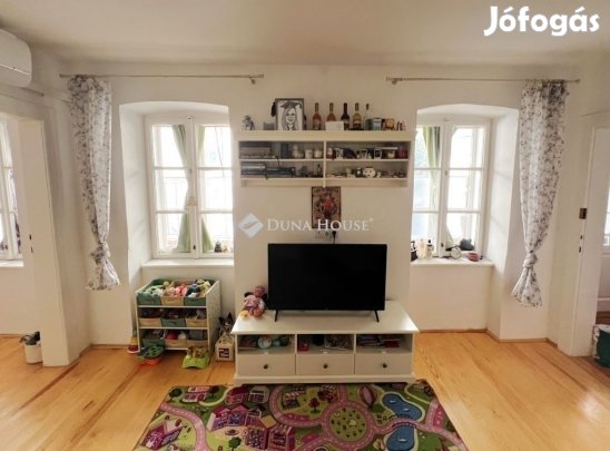 59 nm-es lakás eladó Pécs