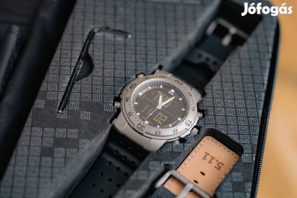 5.11 H.R.T. Titanium karóra