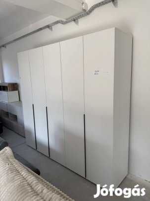 5 ajtós szekrény