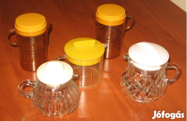 5 db kávétejszín-kiöntő kiskancsó