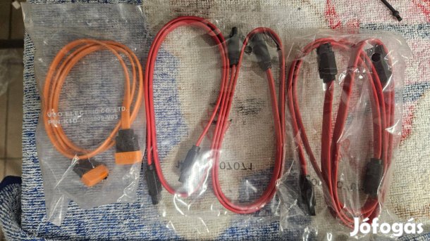 5 db sata adatkábel