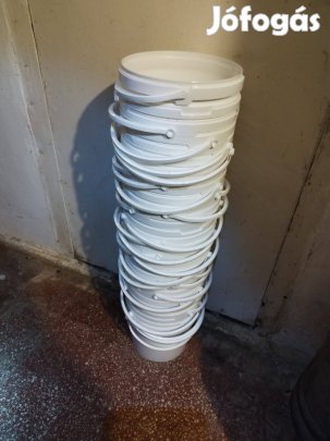 5 literes műanyag vödör