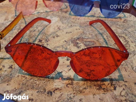 5db együtt! Napszemüveg színes új és halálmenő