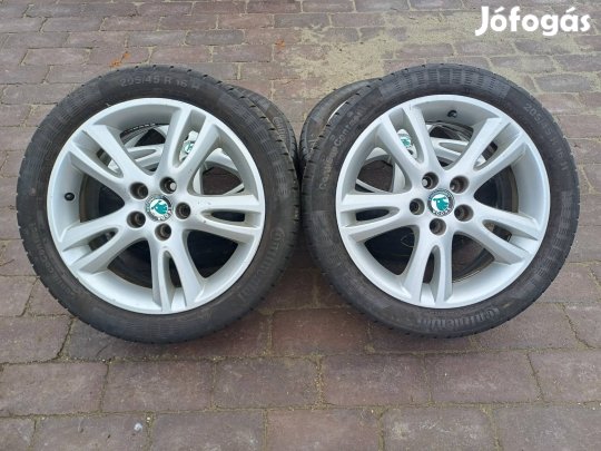 5x100 R16 Skoda alufelni nyári gumikkal