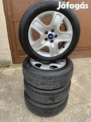 5x108 Ford struktúr lemezfelni nyári gumikkal