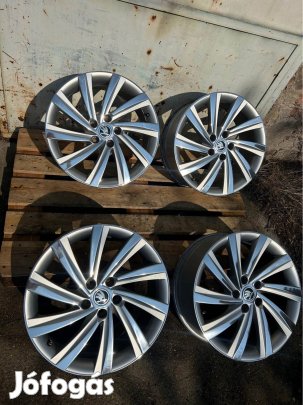 5x112 Gyari Skoda 18"Vw,Volkswagen,Seat,AUDI R18, 18