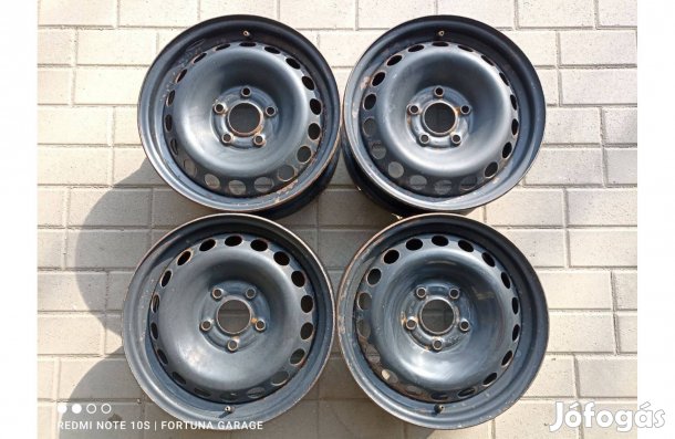 5x114,3 15" Renault használt lemezfelni garnitúra (694)