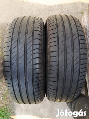 5x114,3 R15 lemezfelni 195/65R15 nyári gumikkal
