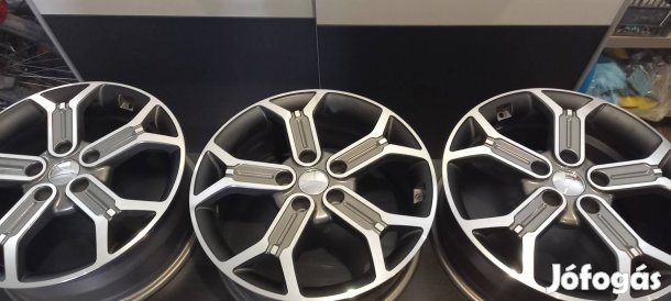 5x114.3 karcmentes 17-es alufelnik