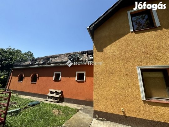 600 nm-es ház eladó Ecser