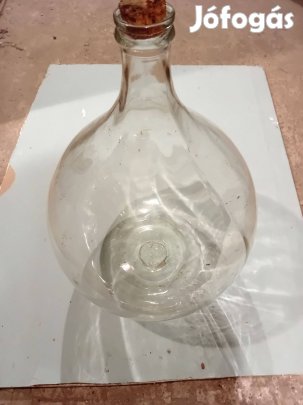 60 és 80 literes boroshordók + 20l-es üvegballon