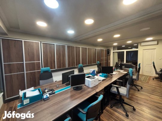 60 m-es Napfényes Iroda Nyíregyháza Szívében Sokféle Vállalkozásra